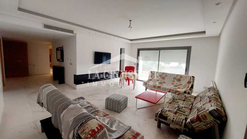 Appartement S+3 à La Soukra